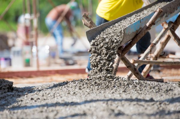 Backyard Concrete Pouring in Lodi