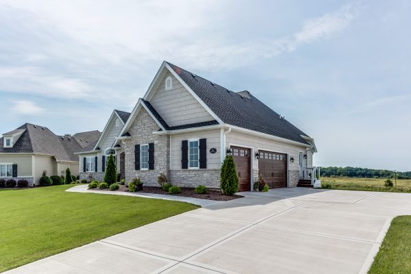 Driveway Concrete Installation in Lodi
