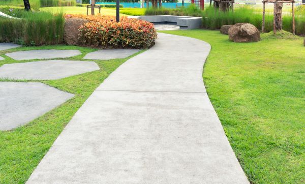 Concrete Sidewalk Installation in Lodi